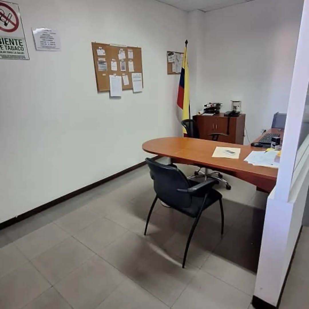 Galpón en Barcelona, Simón Bolívar 12