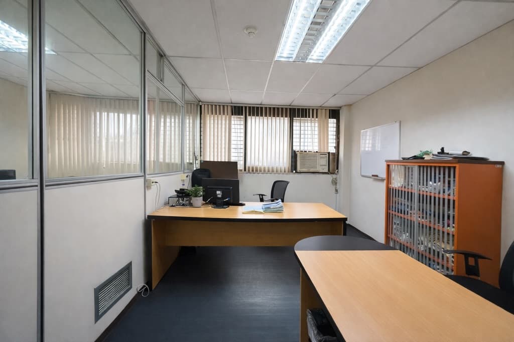 Local Comercial en Catia, Libertador 9