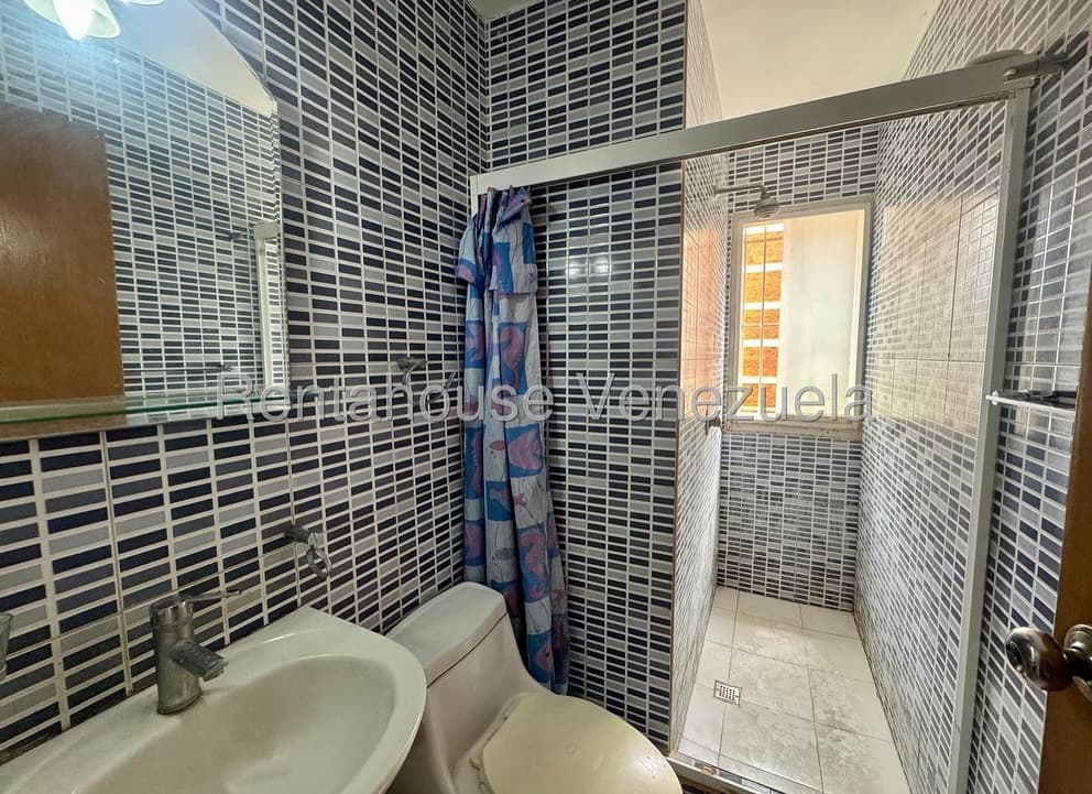 Apartamento en Colinas de Bello Monte, Libertador 13