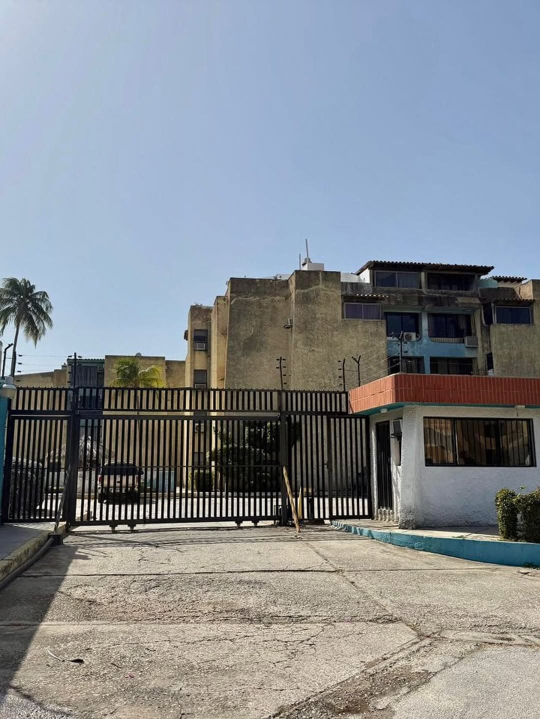 Townhouse en Pampatar, Maneiro 17