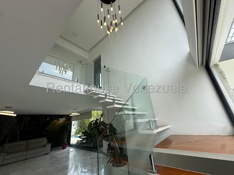 Casa en El Cafetal, Baruta 9