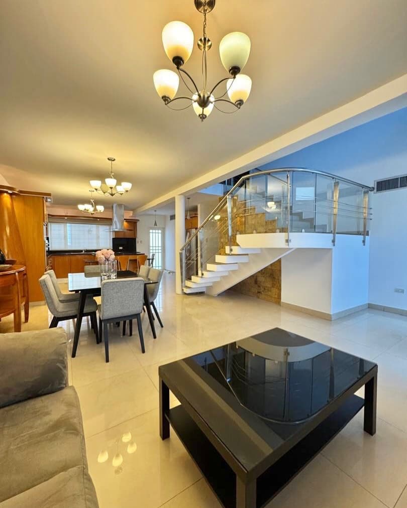 Townhouse en Nueva Esparta - imagen 2