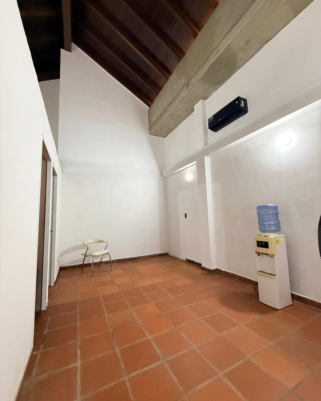 Casa en Pampatar, Maneiro 9