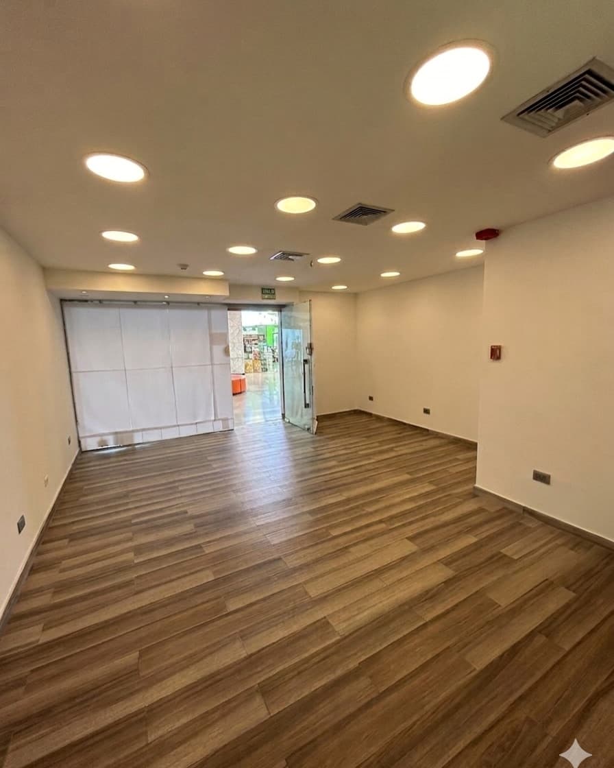 Local Comercial en Chuao, Santiago Mariño - imagen 2