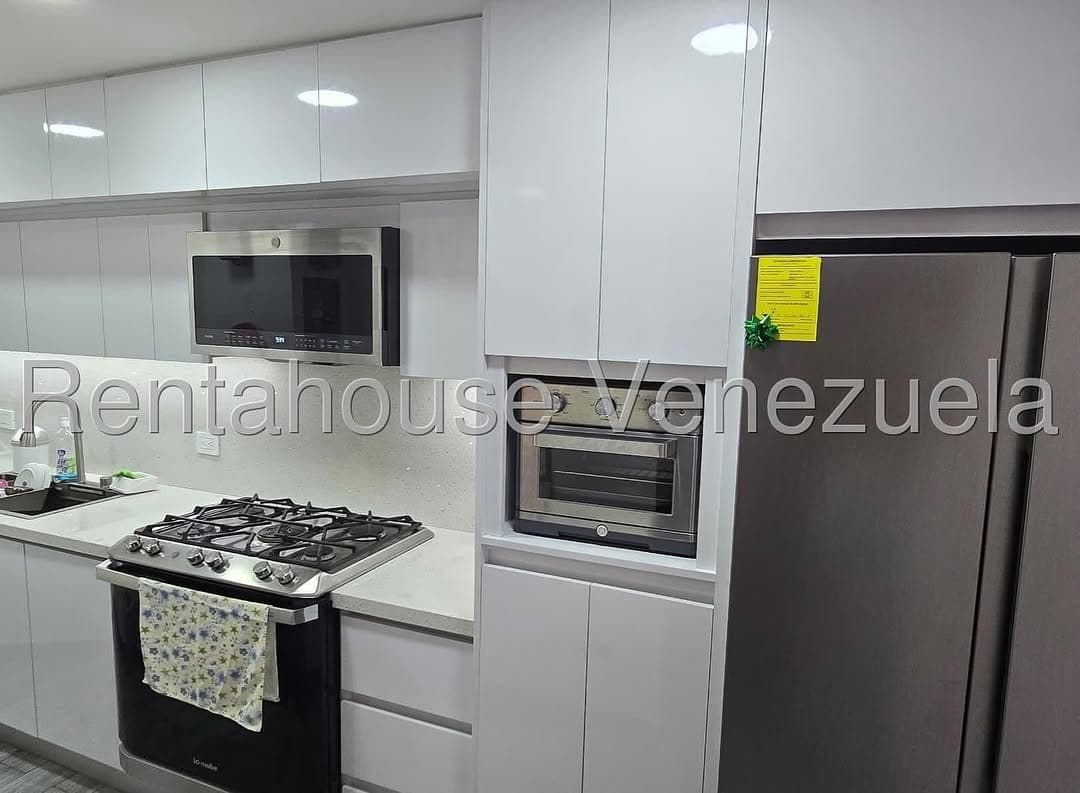 Apartamento en Altamira, Santa María de Ipire 6