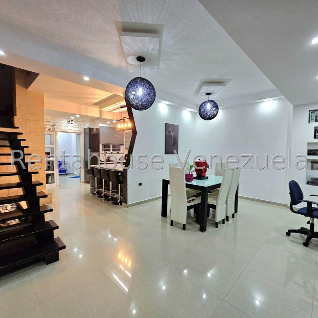 Townhouse en Girardot, Cojedes - imagen 3