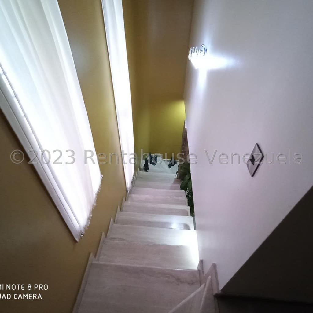 Townhouse en Girardot, Cojedes 9