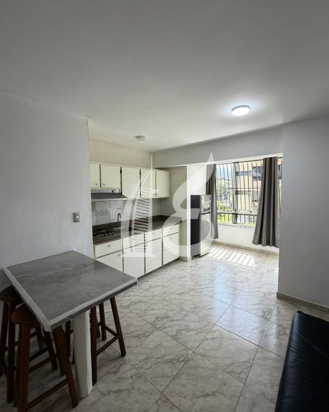 Apartamento en Caraballeda, Vargas - imagen 2