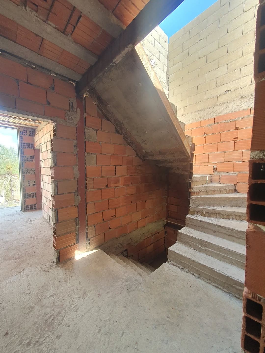 Townhouse en Pampatar, Maneiro 8