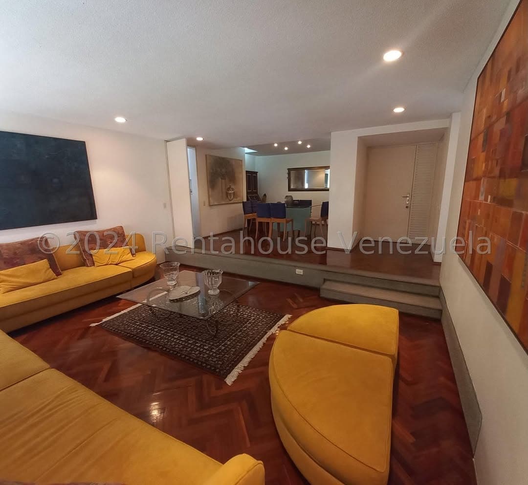 Apartamento en Los Dos Caminos, Sucre - imagen 3