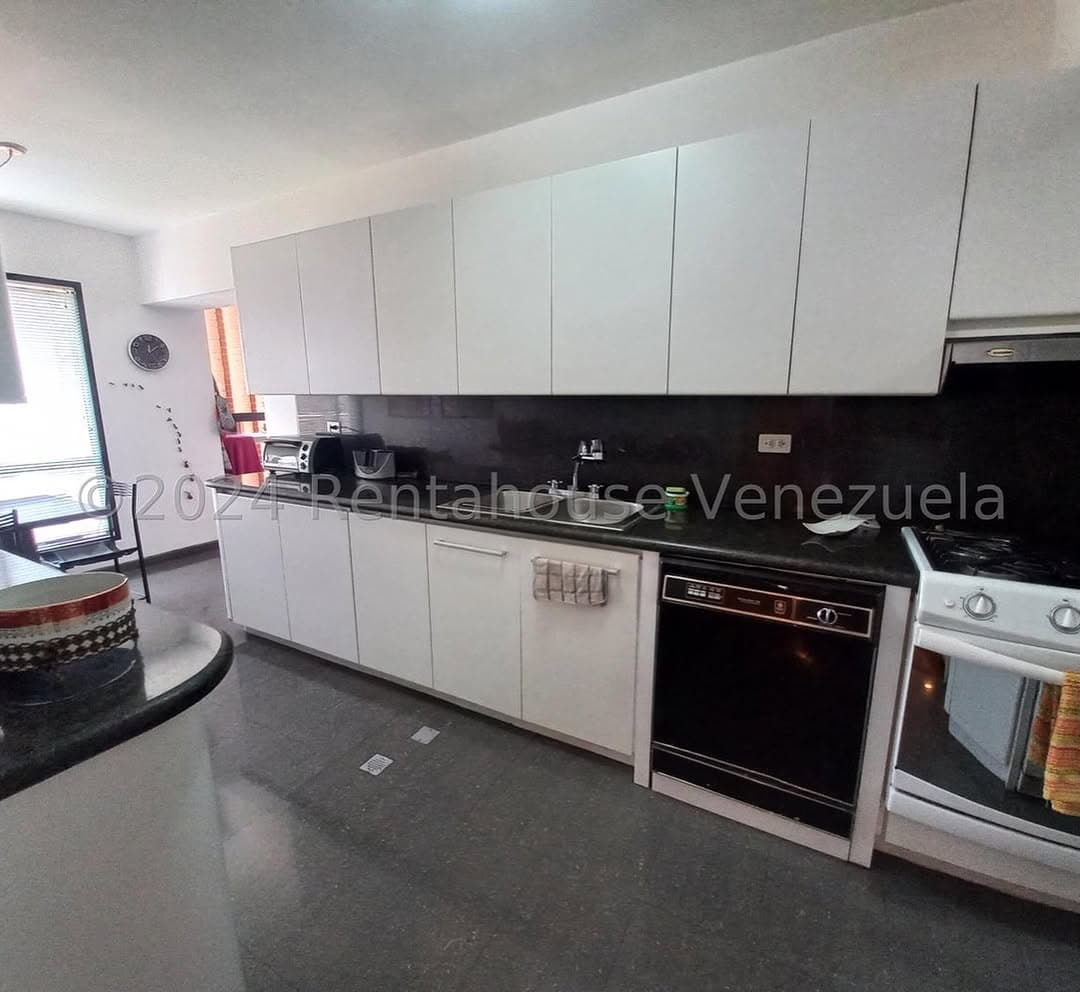Apartamento en Los Dos Caminos, Sucre 6