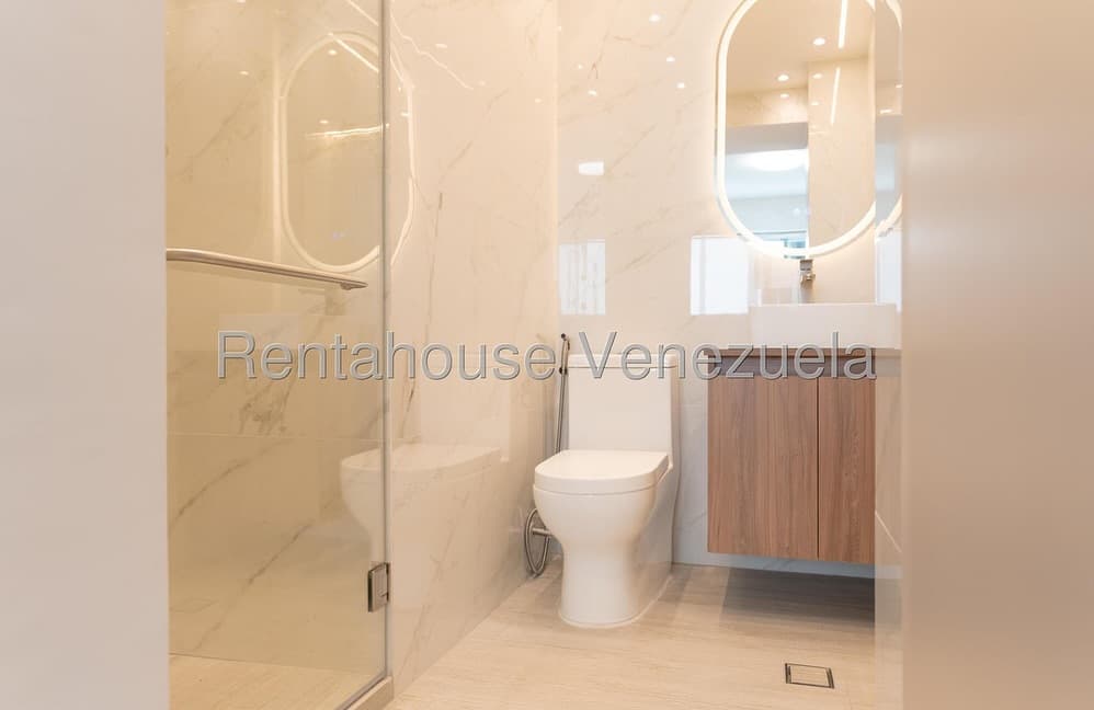 Apartamento en Baruta, Miranda 11