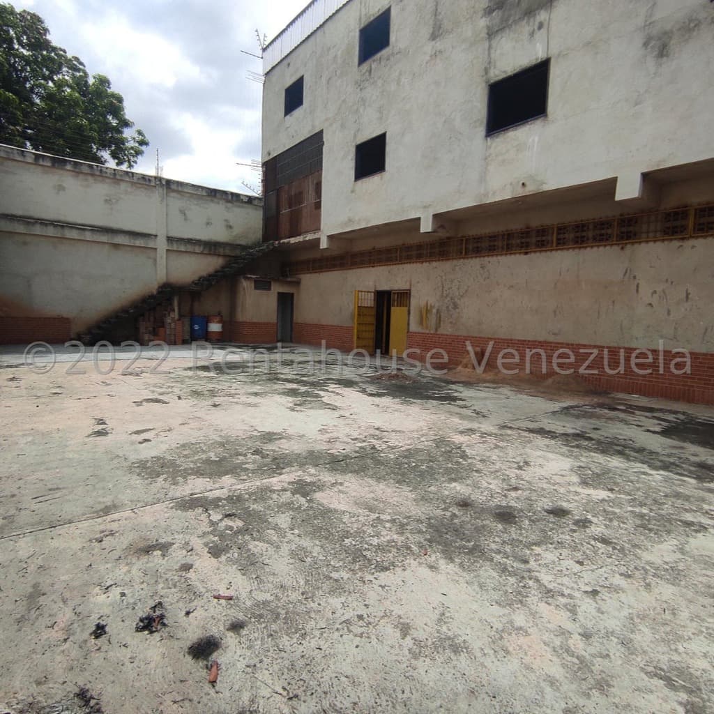 Local Comercial en Aguas Calientes, Diego Ibarra 7