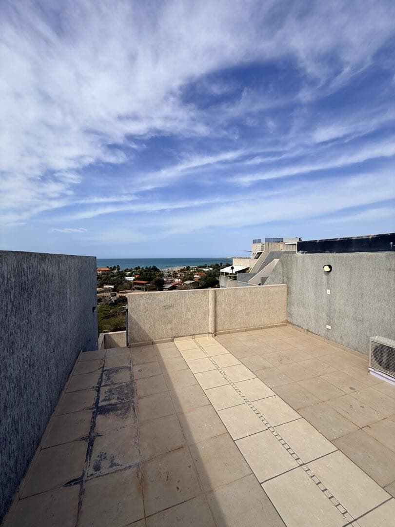 Townhouse en Díaz, Nueva Esparta - imagen 1