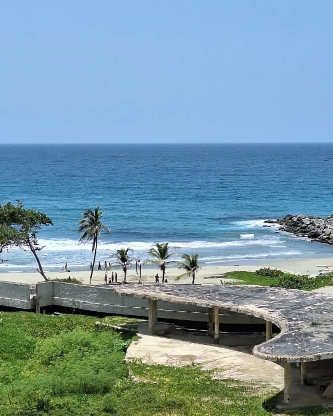 Apartamento en Caraballeda, Vargas - imagen 2