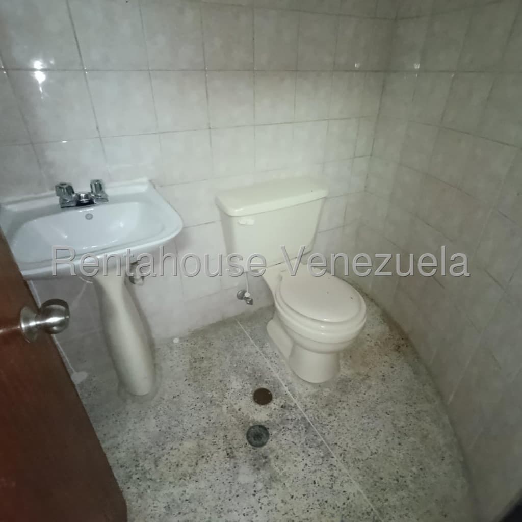 Oficina en Girardot, Cojedes 7