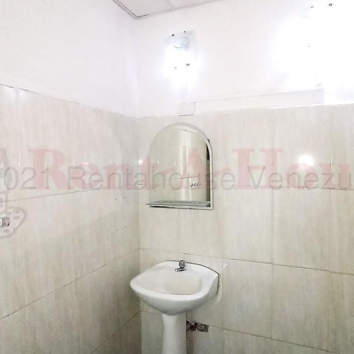 Oficina en Girardot, Cojedes 8