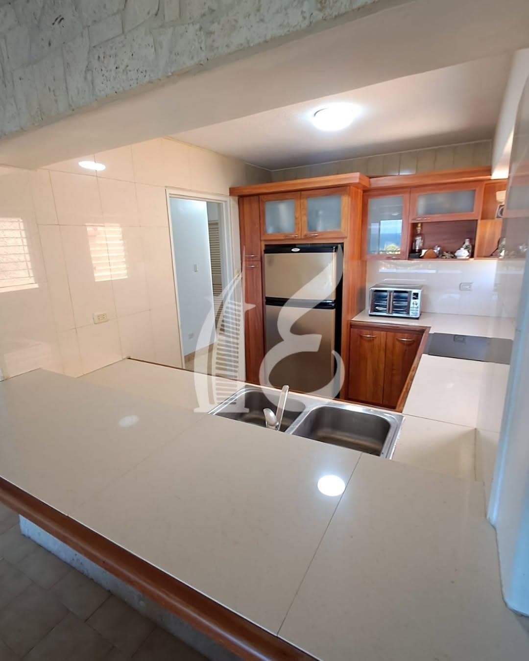 Apartamento en Caraballeda, Vargas - imagen 2
