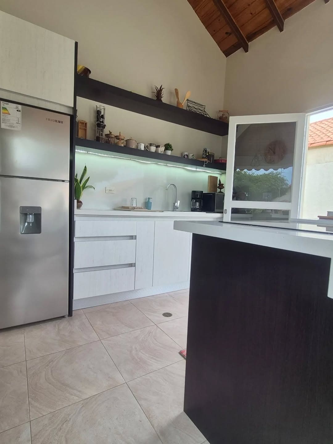 Townhouse en Nueva Esparta - imagen 2