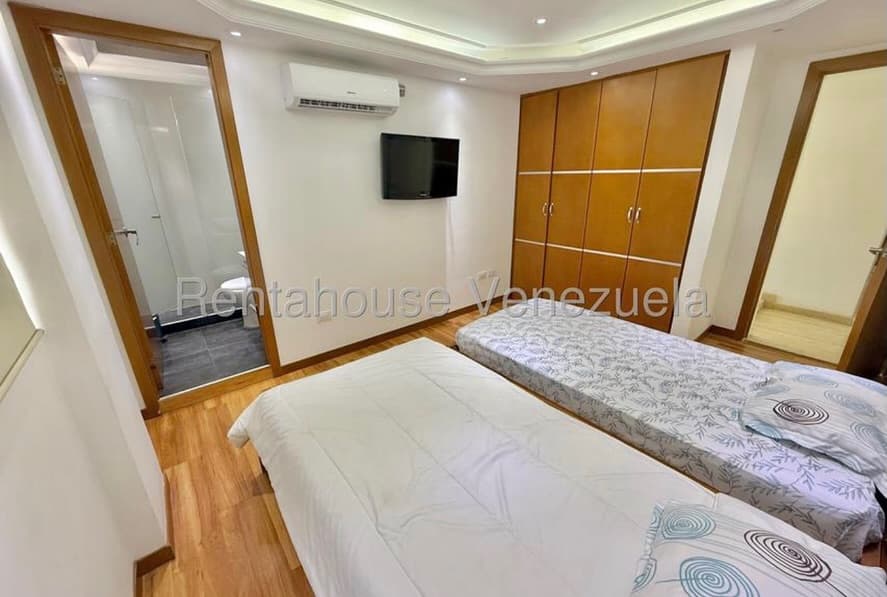 Apartamento en San Joaquín, Carabobo 11