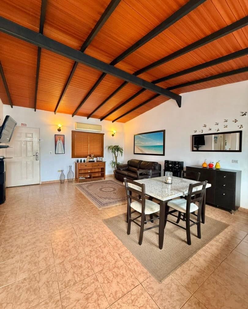 Casa en La Asunción, Arismendi - imagen 2