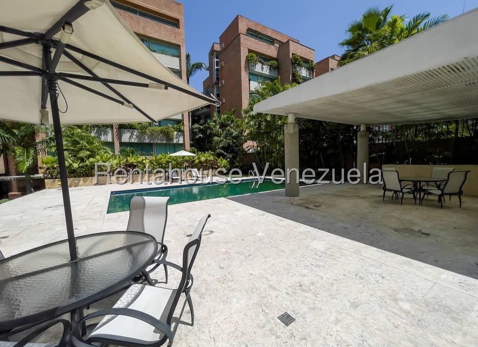 Penthouse en Campo Alegre, San Rafael de Carvajal 17