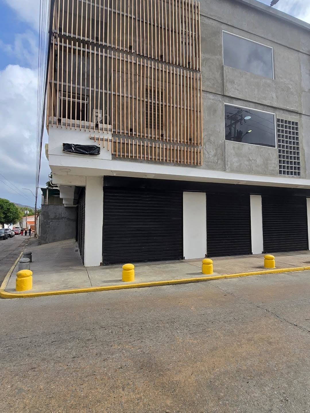 Local Comercial en La Asunción, Arismendi 20