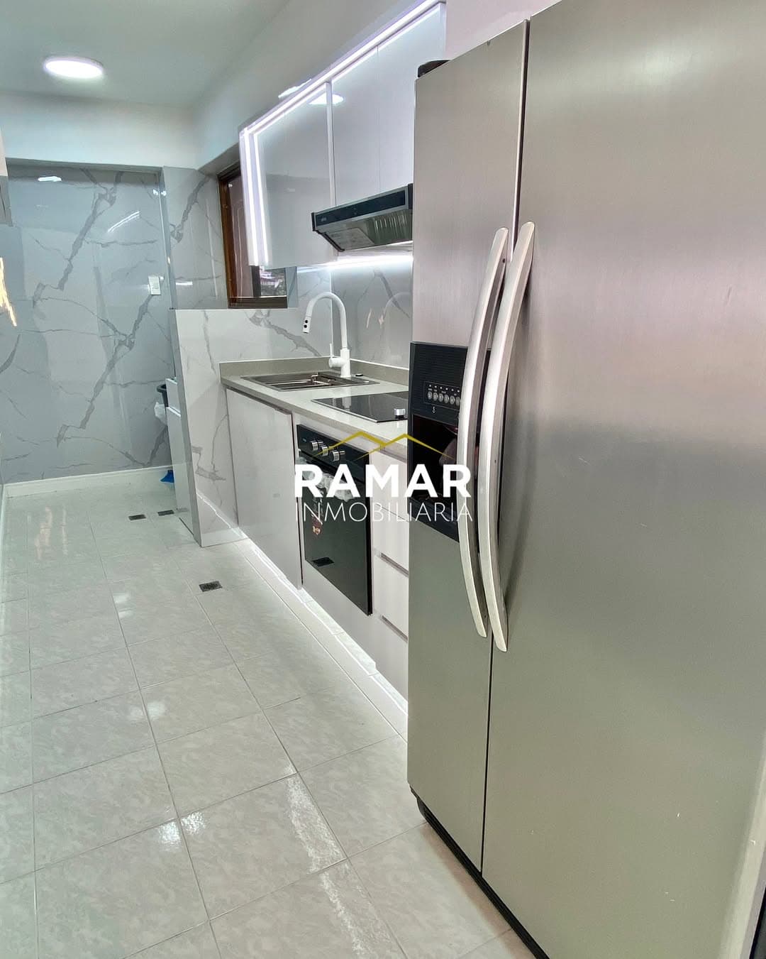 Apartamento en Caraballeda, Vargas 6