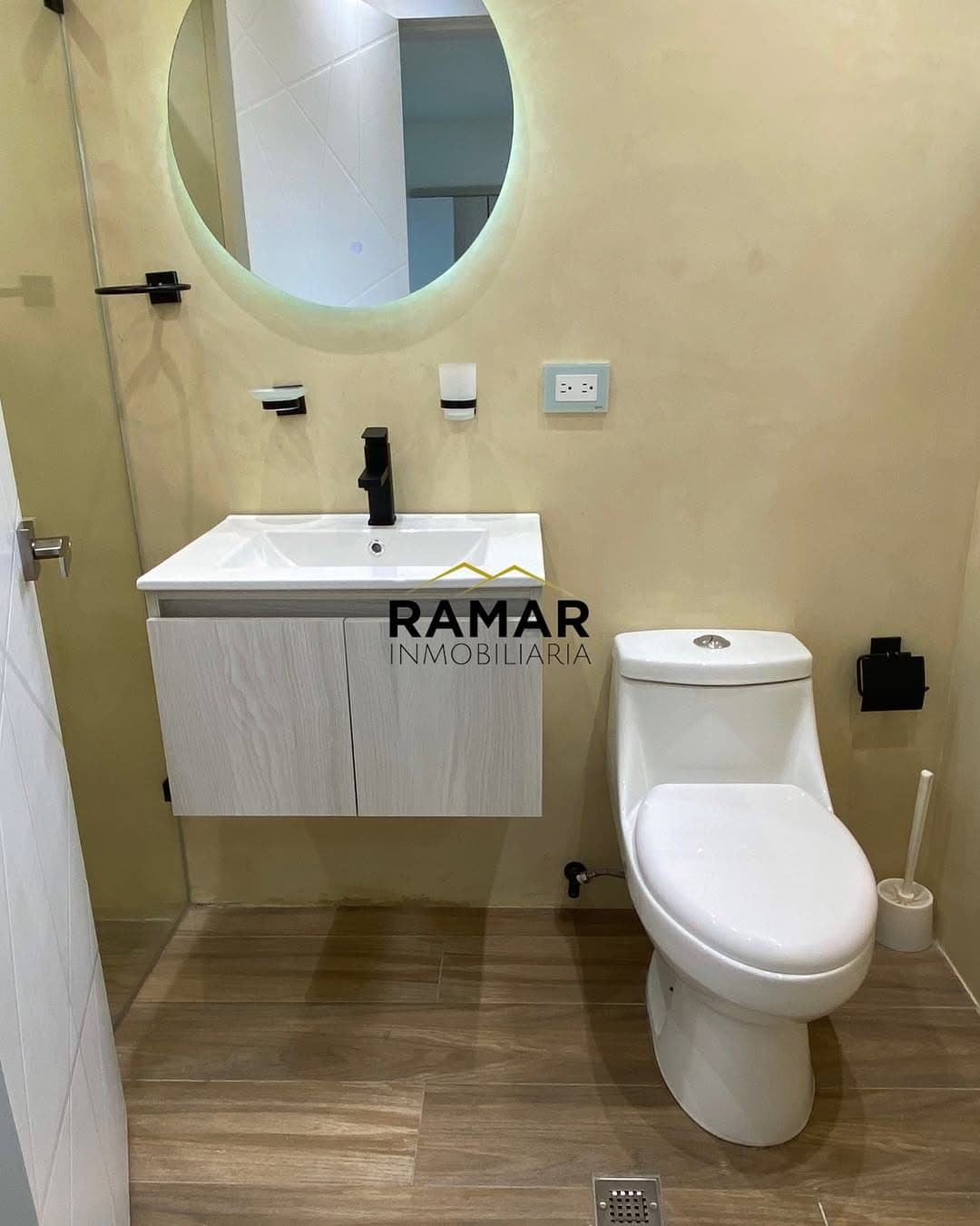 Apartamento en Caraballeda, Vargas 8