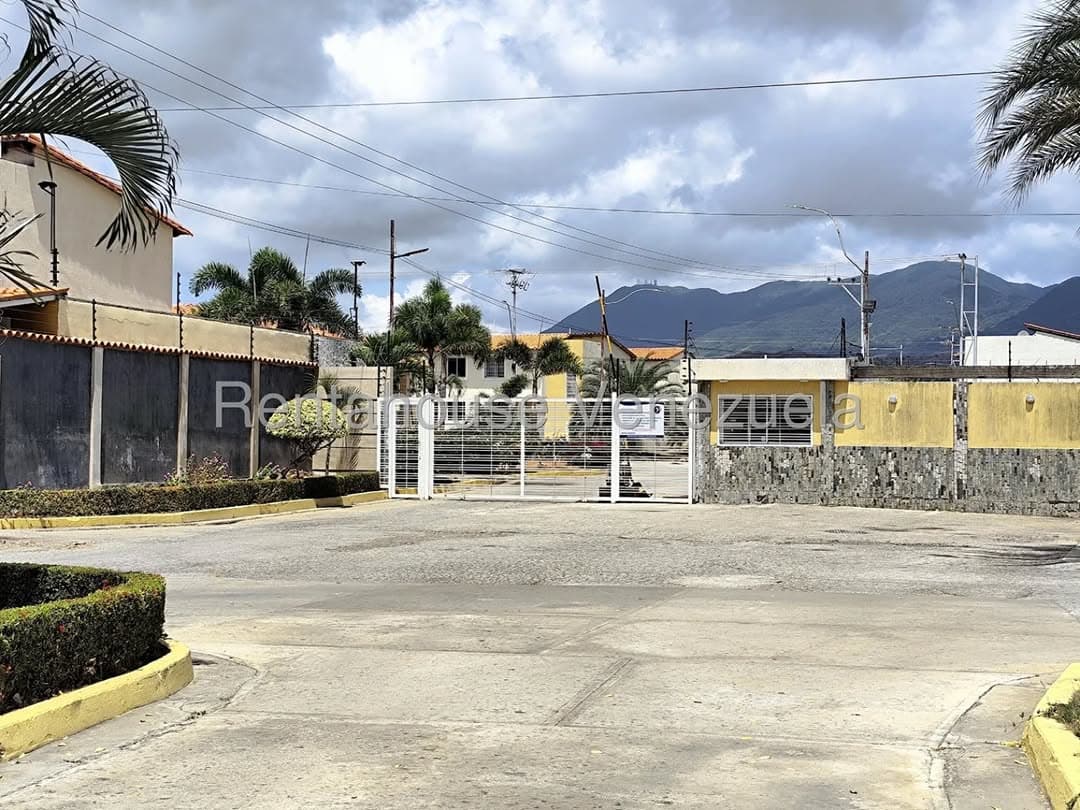 Townhouse en Pampatar, Maneiro - imagen 2