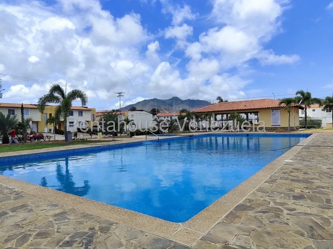 Townhouse en Pampatar, Maneiro - imagen 5