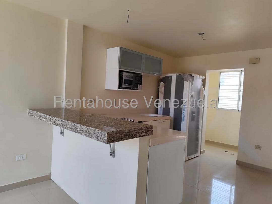 Townhouse en Pampatar, Maneiro 6