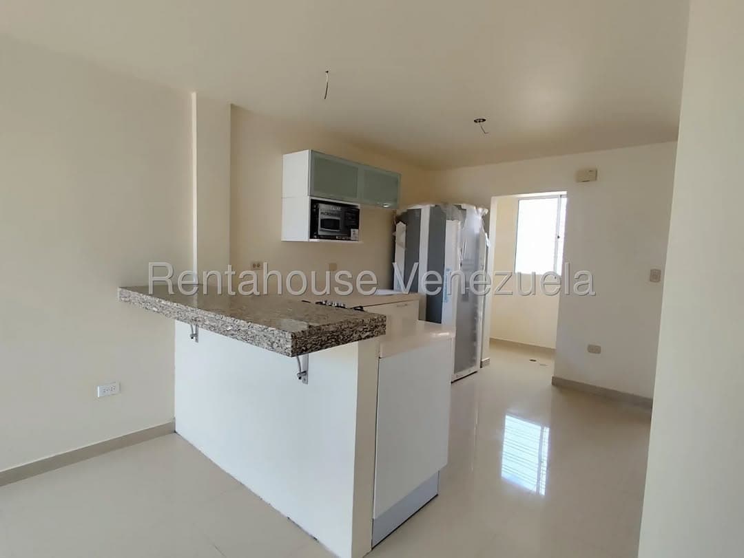 Townhouse en Pampatar, Maneiro 7