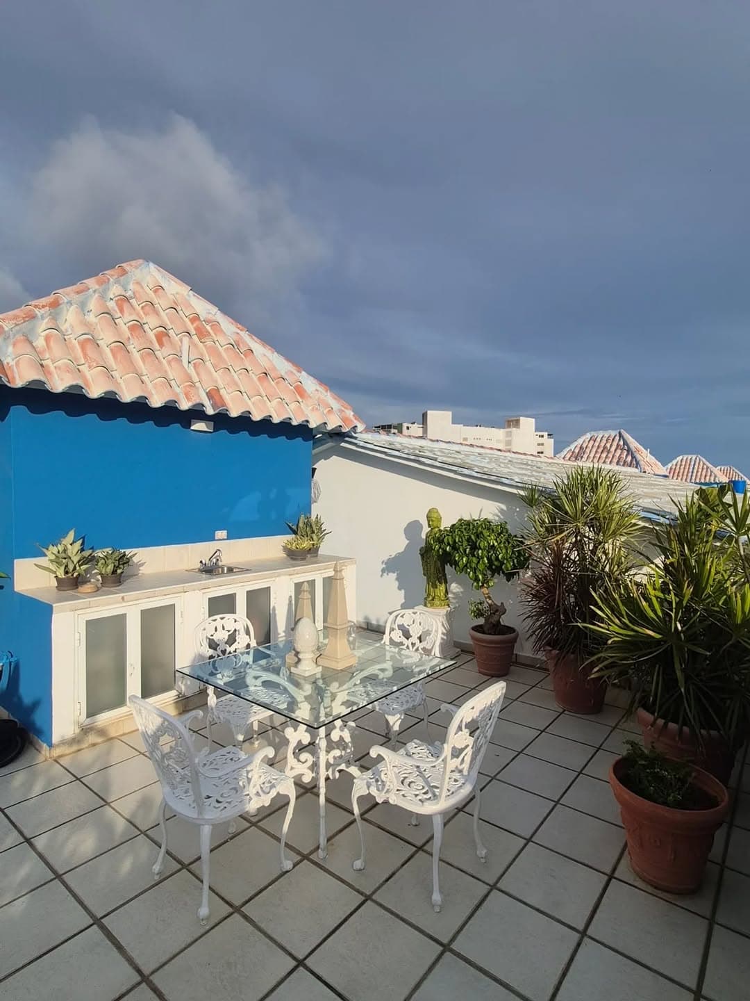 Penthouse en El Morro, Diego Bautista Urbaneja 15