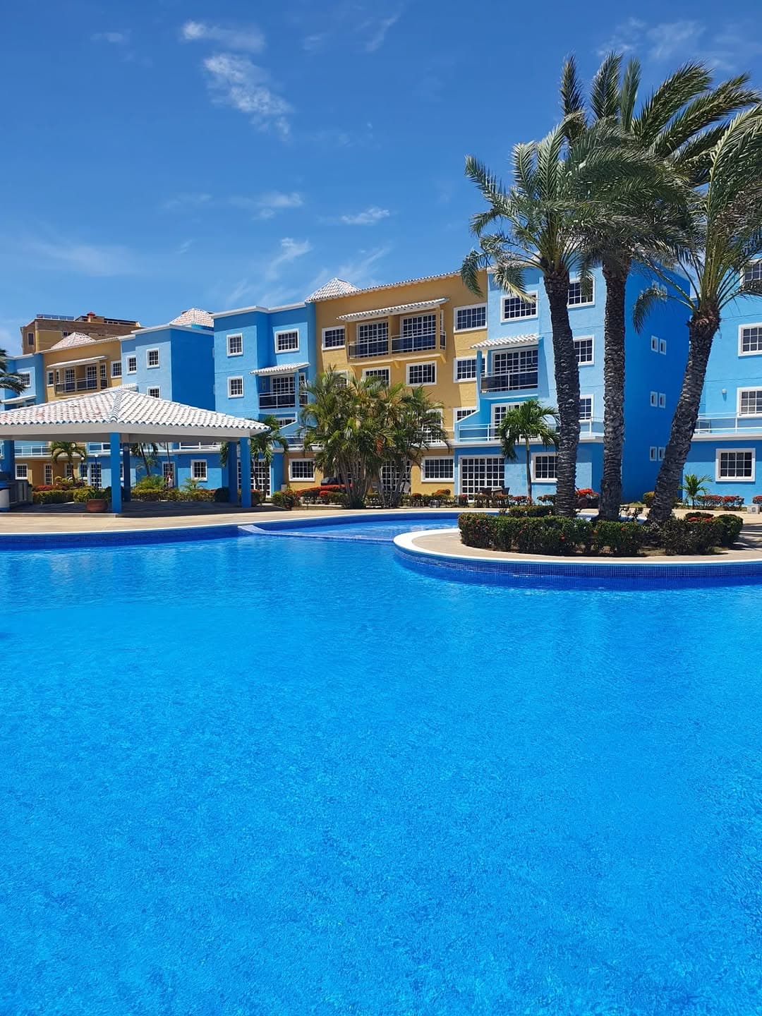 Penthouse en El Morro, Diego Bautista Urbaneja 17