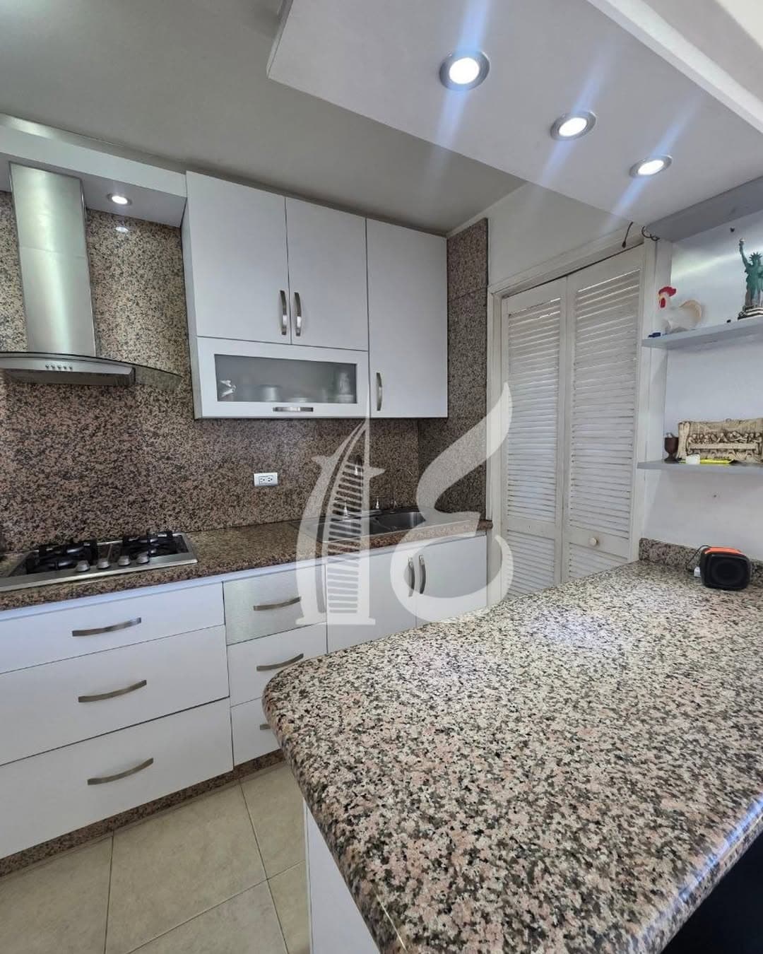 Apartamento en Caraballeda, Vargas - imagen 3