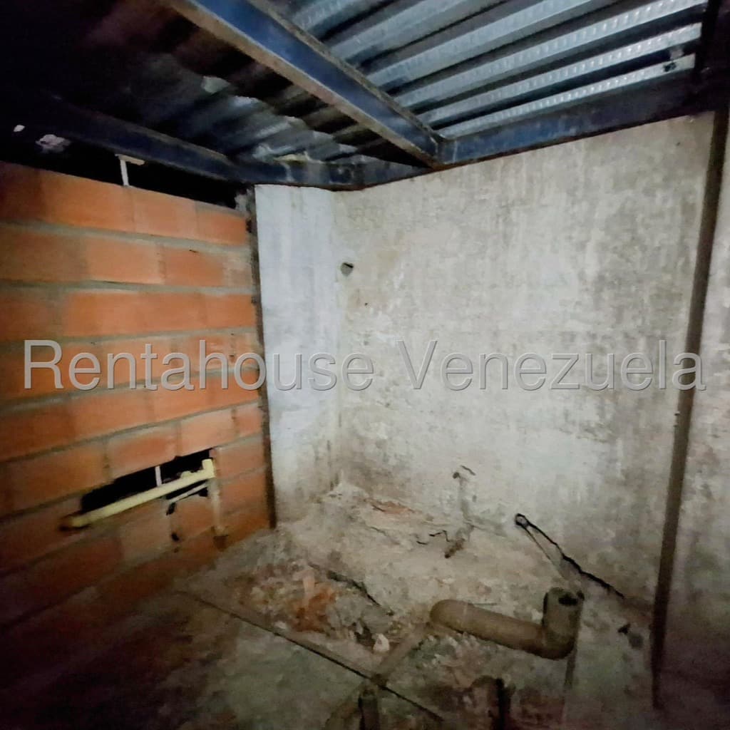 Local Comercial en La Victoria, Valmore Rodríguez 9