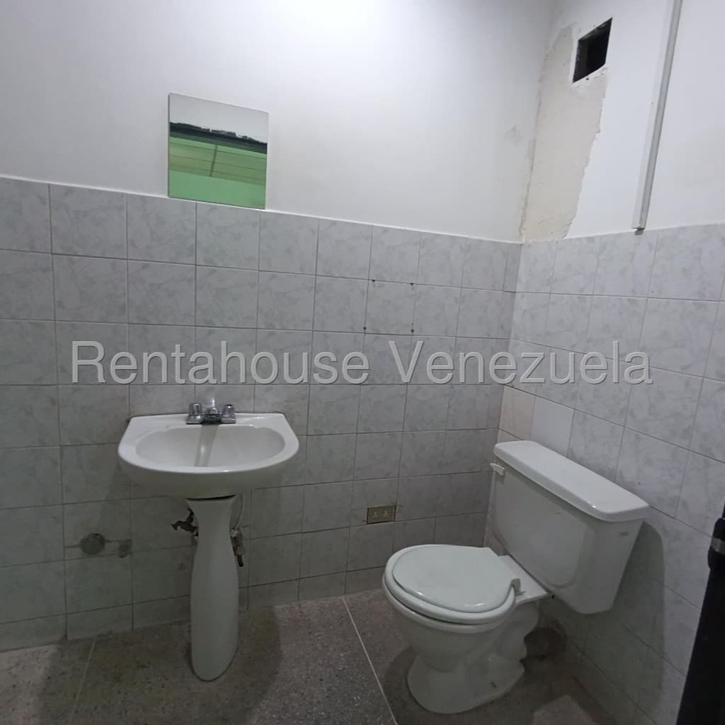 Oficina en Girardot, Cojedes 7