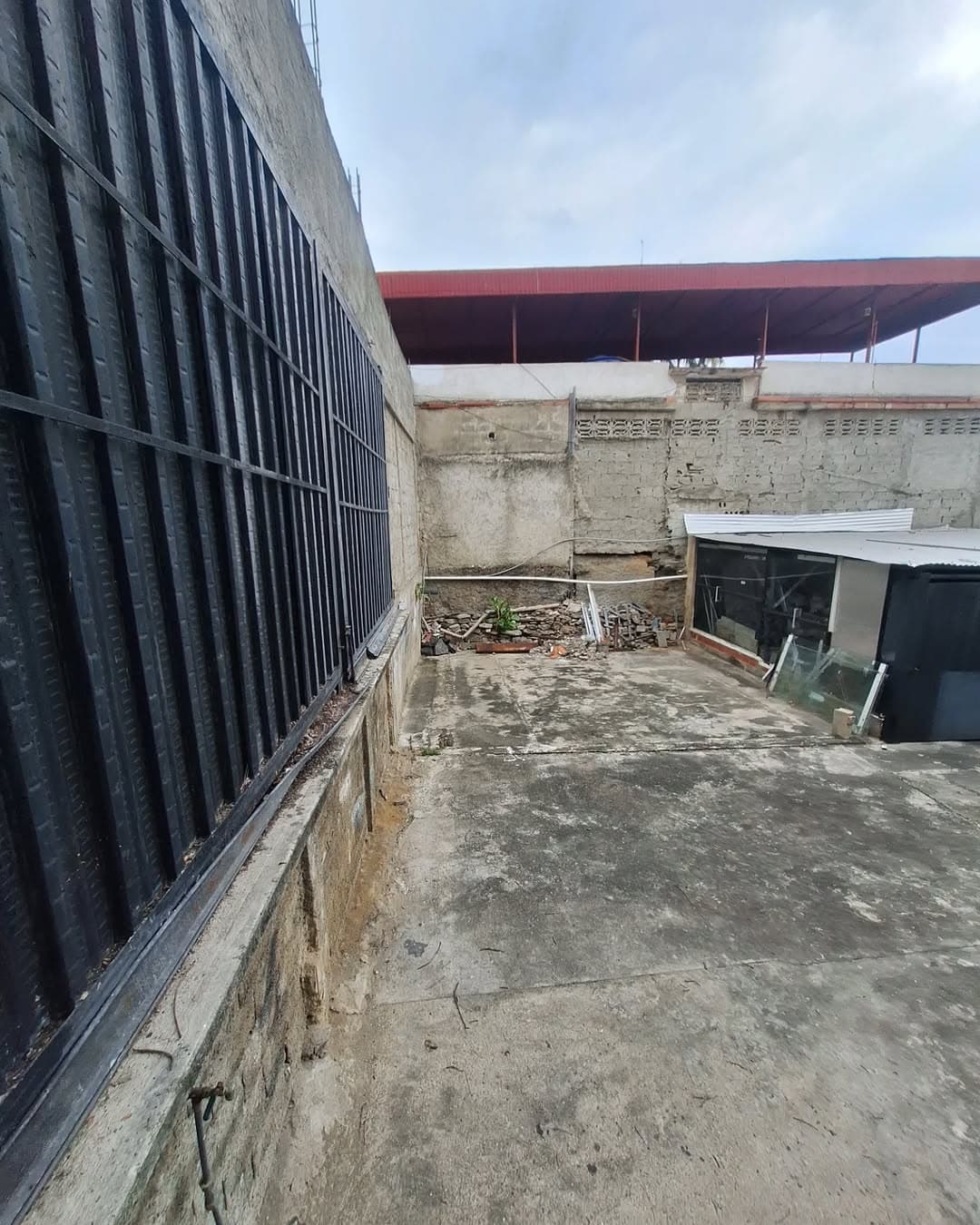 Galpón en Macuto, Vargas 7