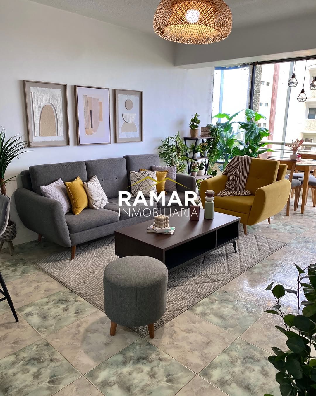 Apartamento en Caraballeda, Vargas - imagen 2