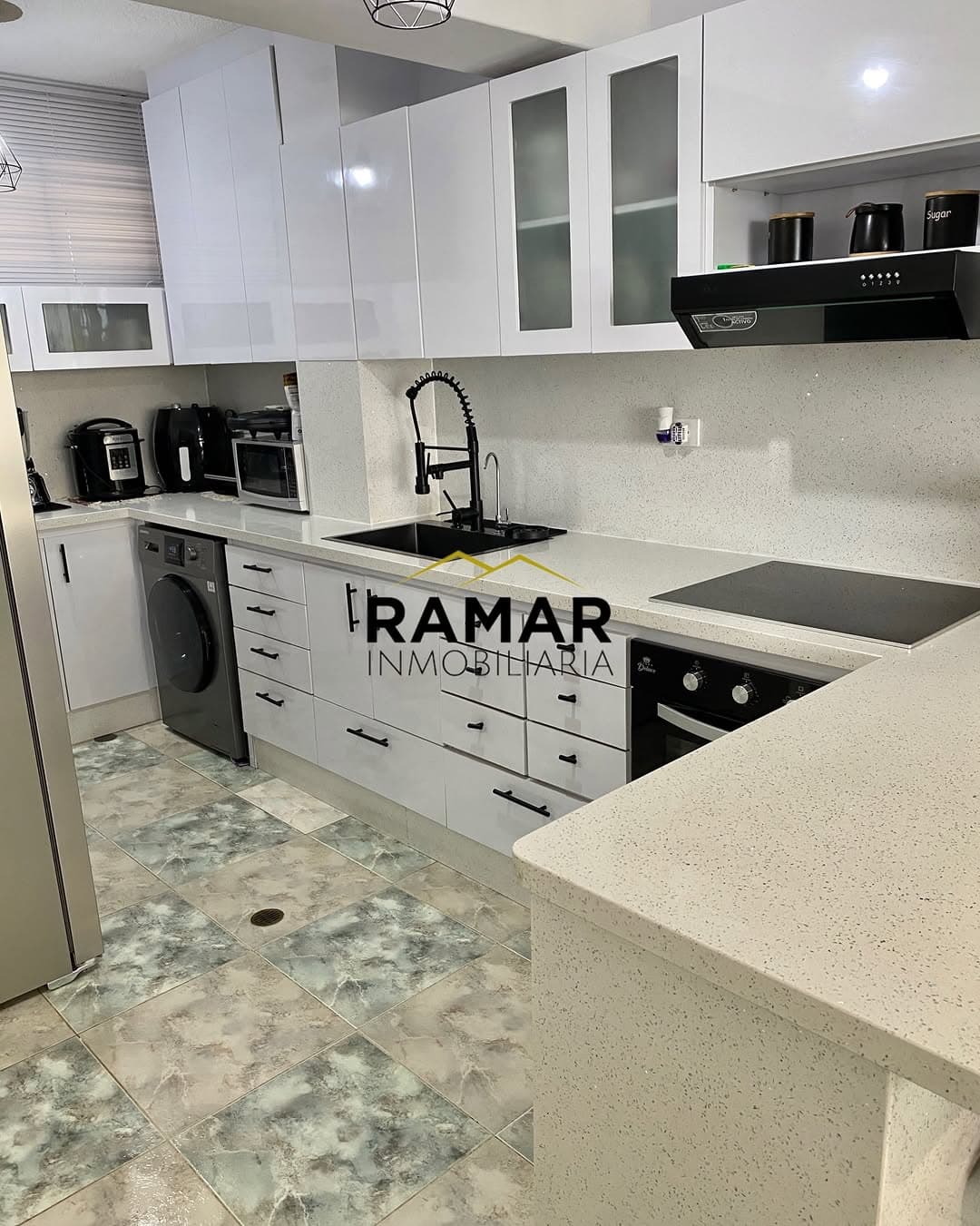 Apartamento en Caraballeda, Vargas 6