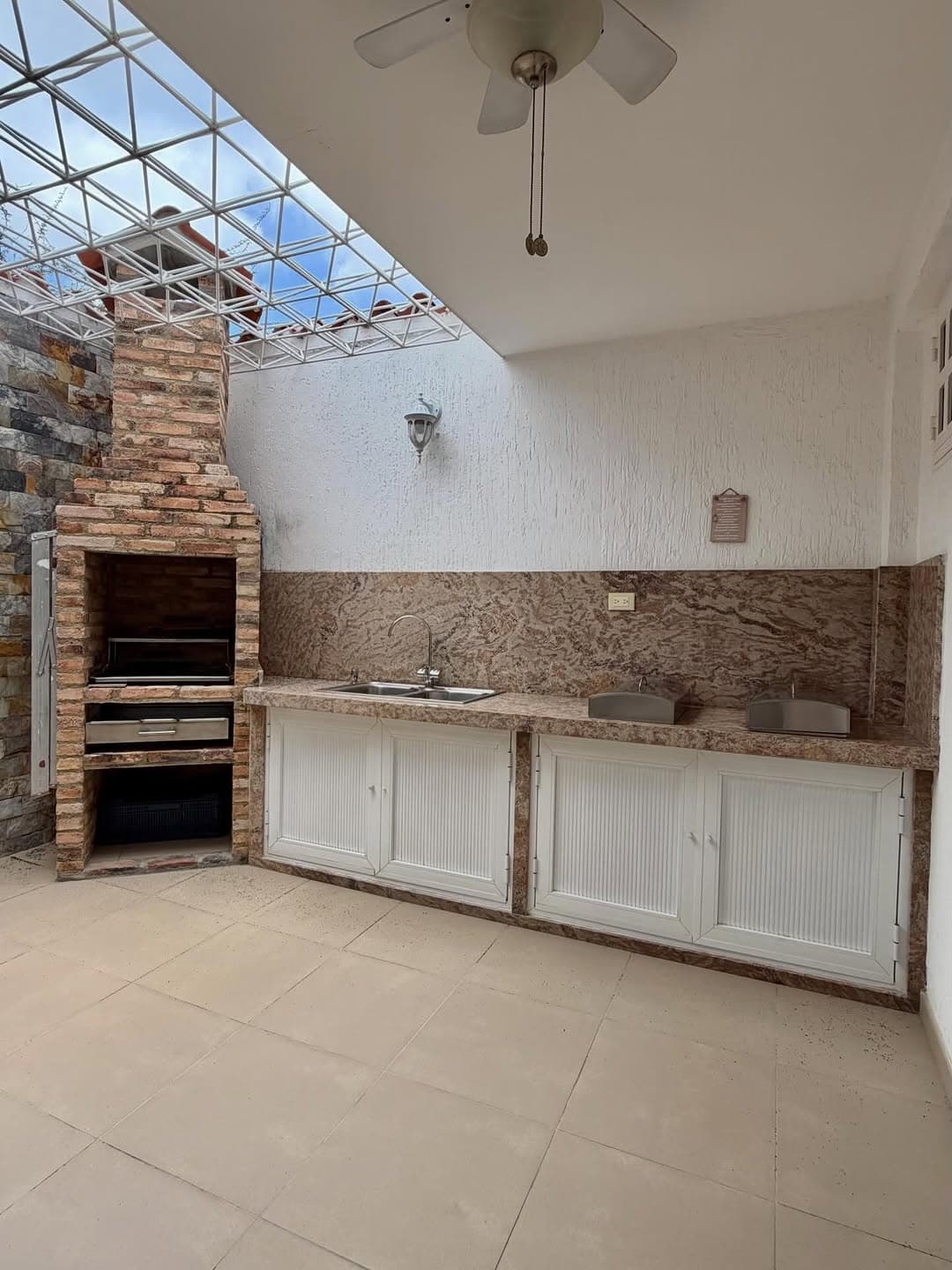 Townhouse en Nueva Esparta 16