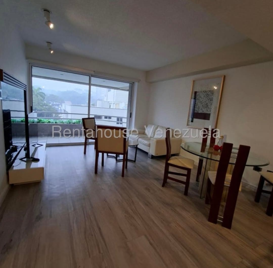 Apartamento en Altamira, Santa María de Ipire - imagen 2