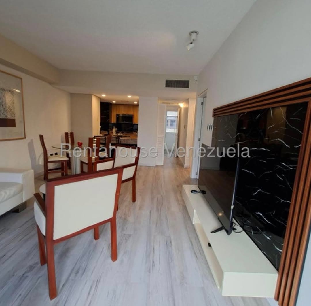 Apartamento en Altamira, Santa María de Ipire 7