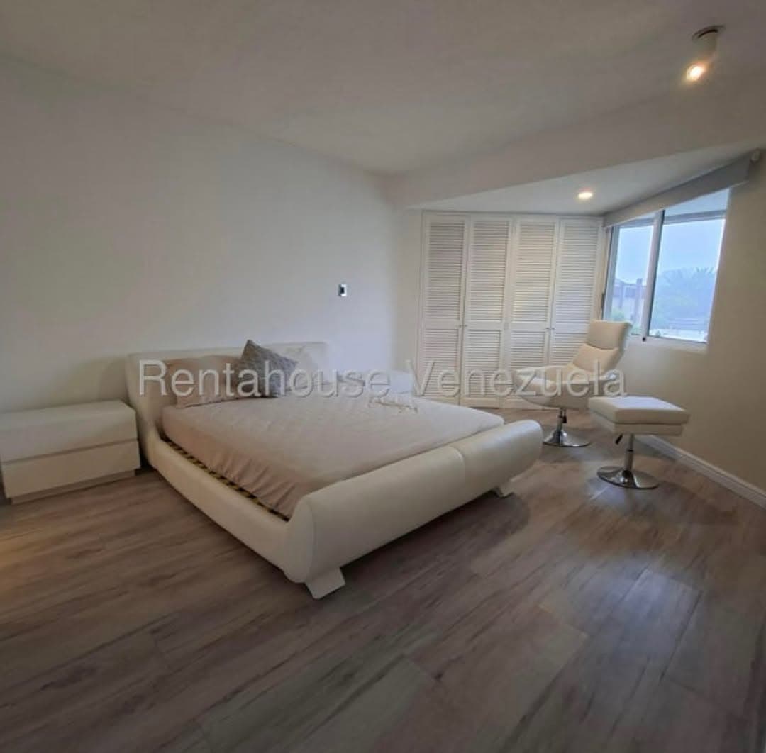 Apartamento en Altamira, Santa María de Ipire 8