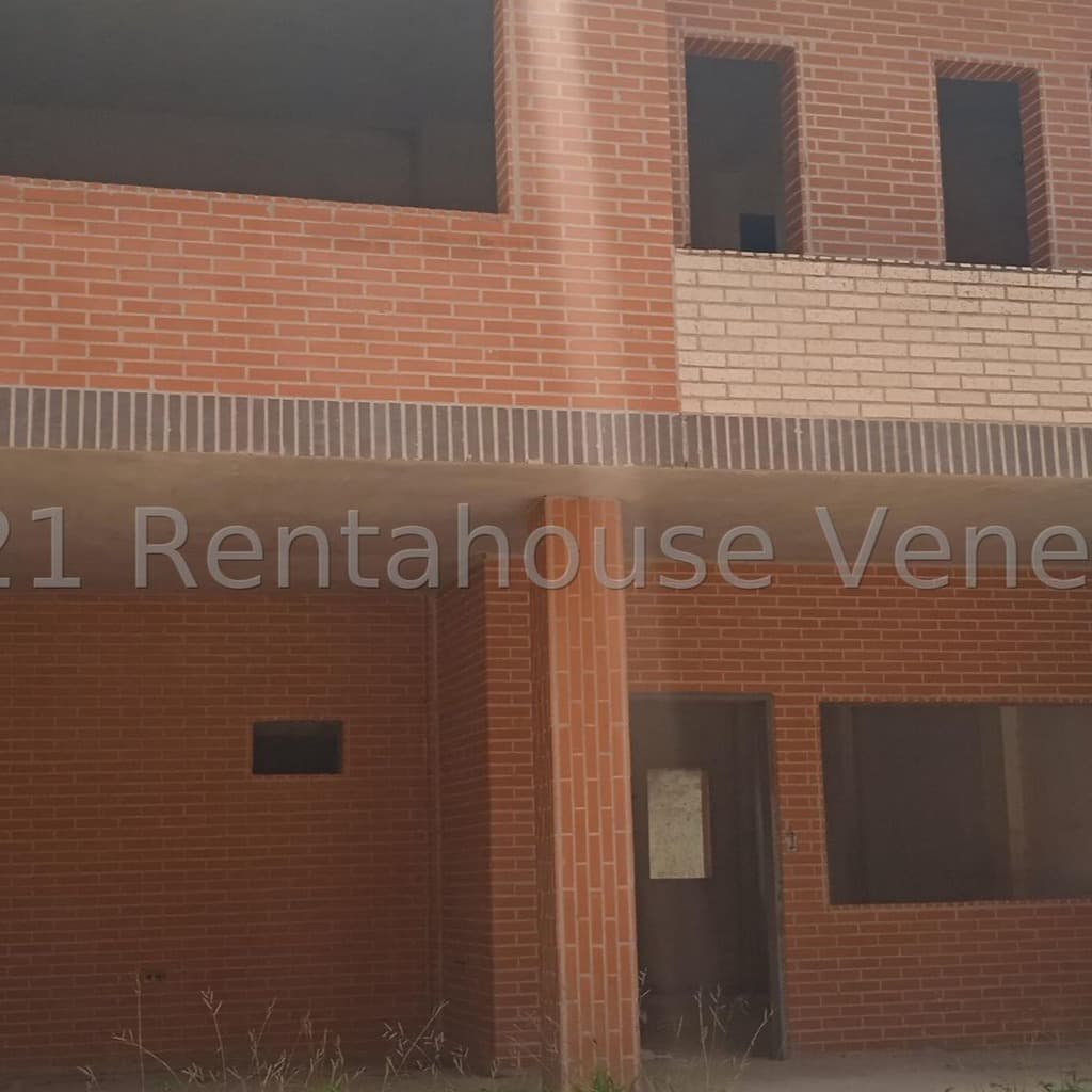 Townhouse en Girardot, Cojedes - imagen 4