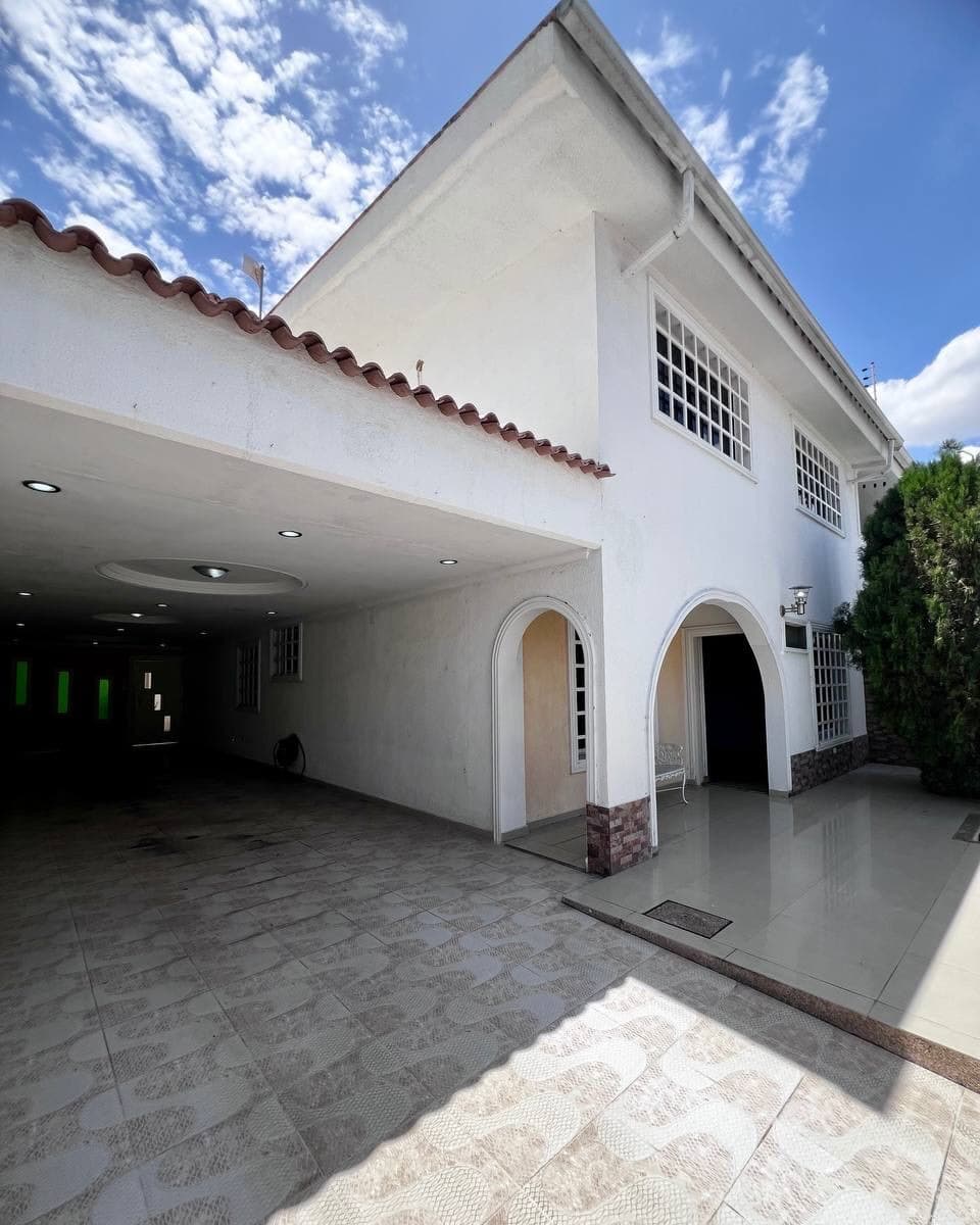 Townhouse en Girardot, Cojedes - imagen 2