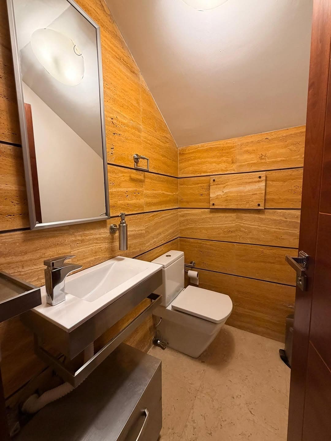 Townhouse en Porlamar, Mariño - imagen 3