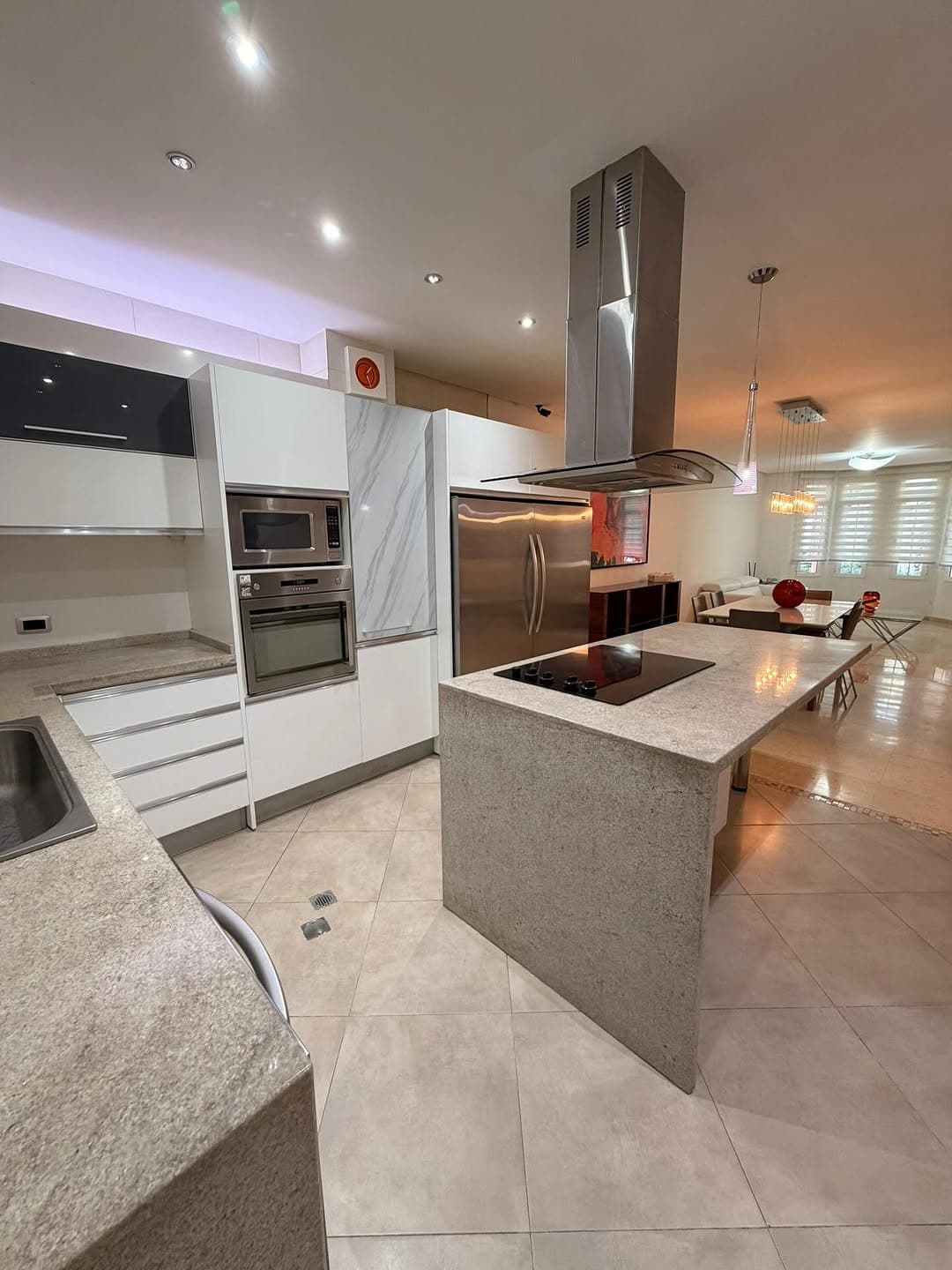 Townhouse en Porlamar, Mariño 11