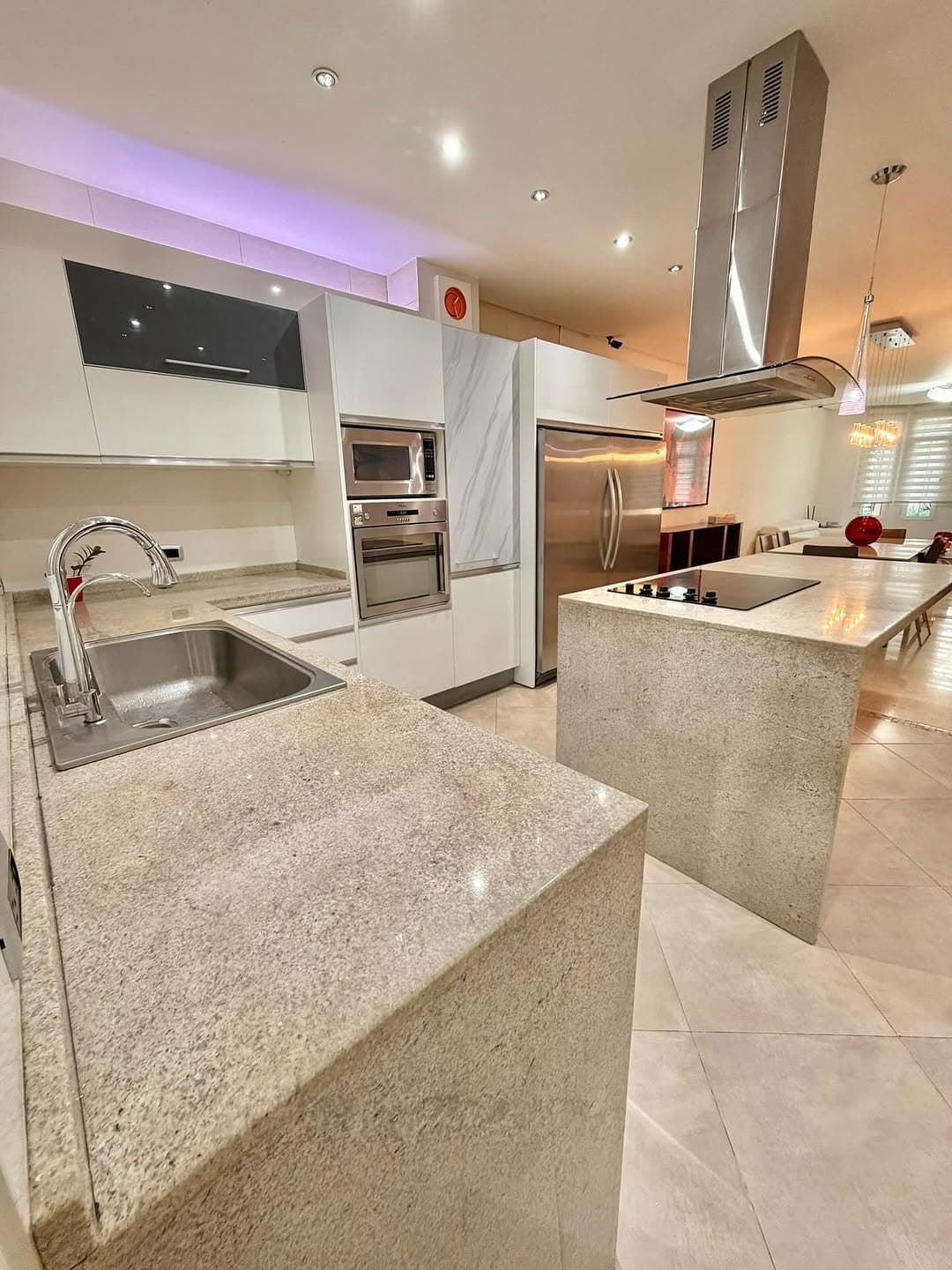 Townhouse en Porlamar, Mariño 13